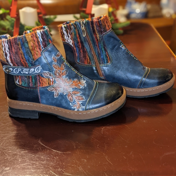 Socofy Women's colorful retro floral zipper boots. Colorful. Dark blue size 11 - Picture 2 of 5